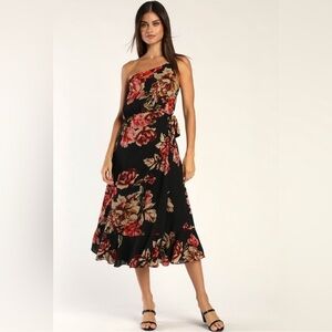 NWT Lulu’s Divine Blooms Black Floral Print One-Shoulder Midi Wrap Dress